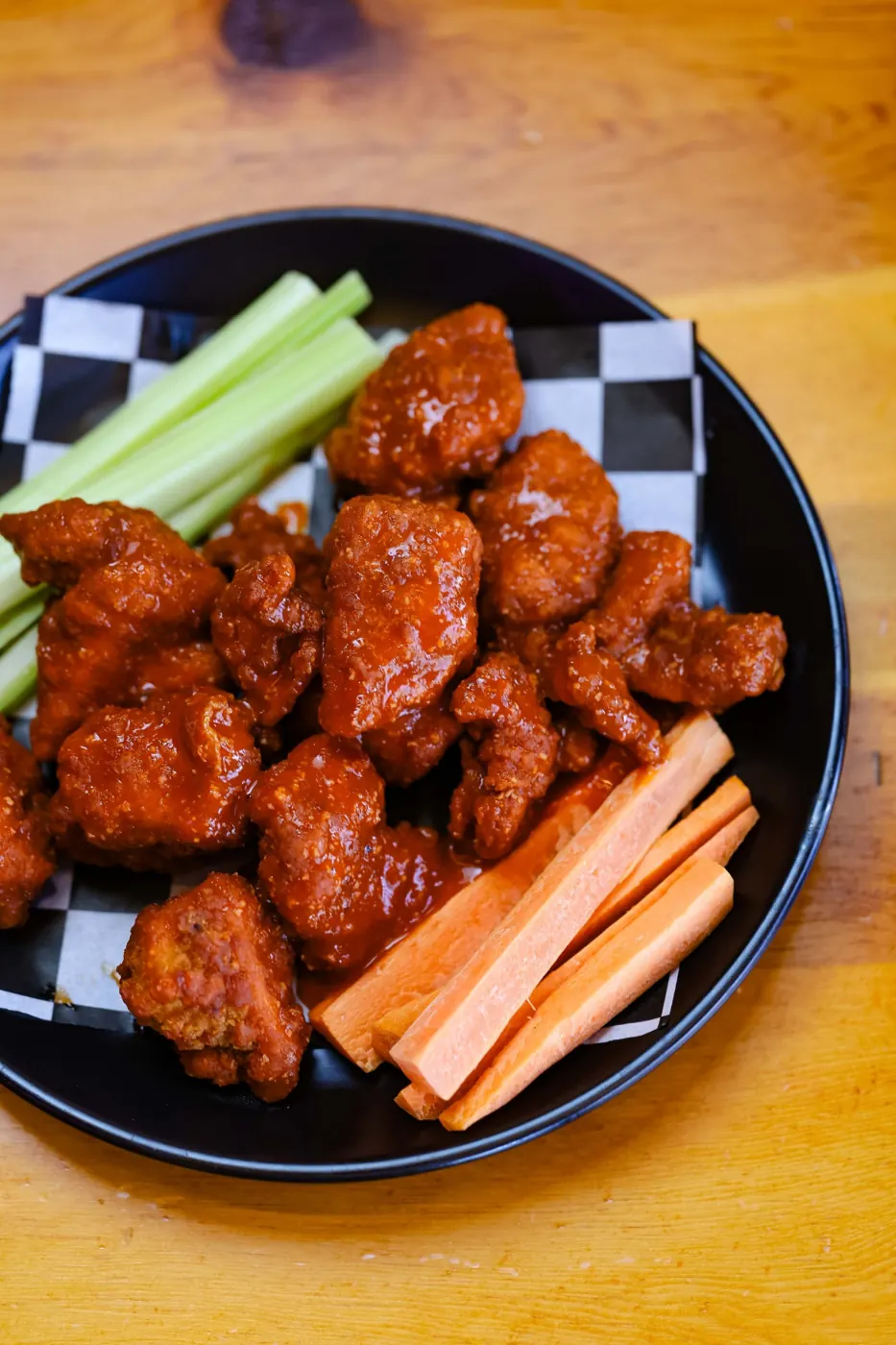 Alitas y boneless en Boye's